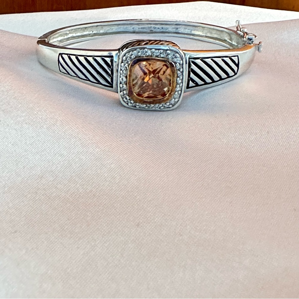 Multifaceted Square Yellow Crystals In Silver Nec… - image 7